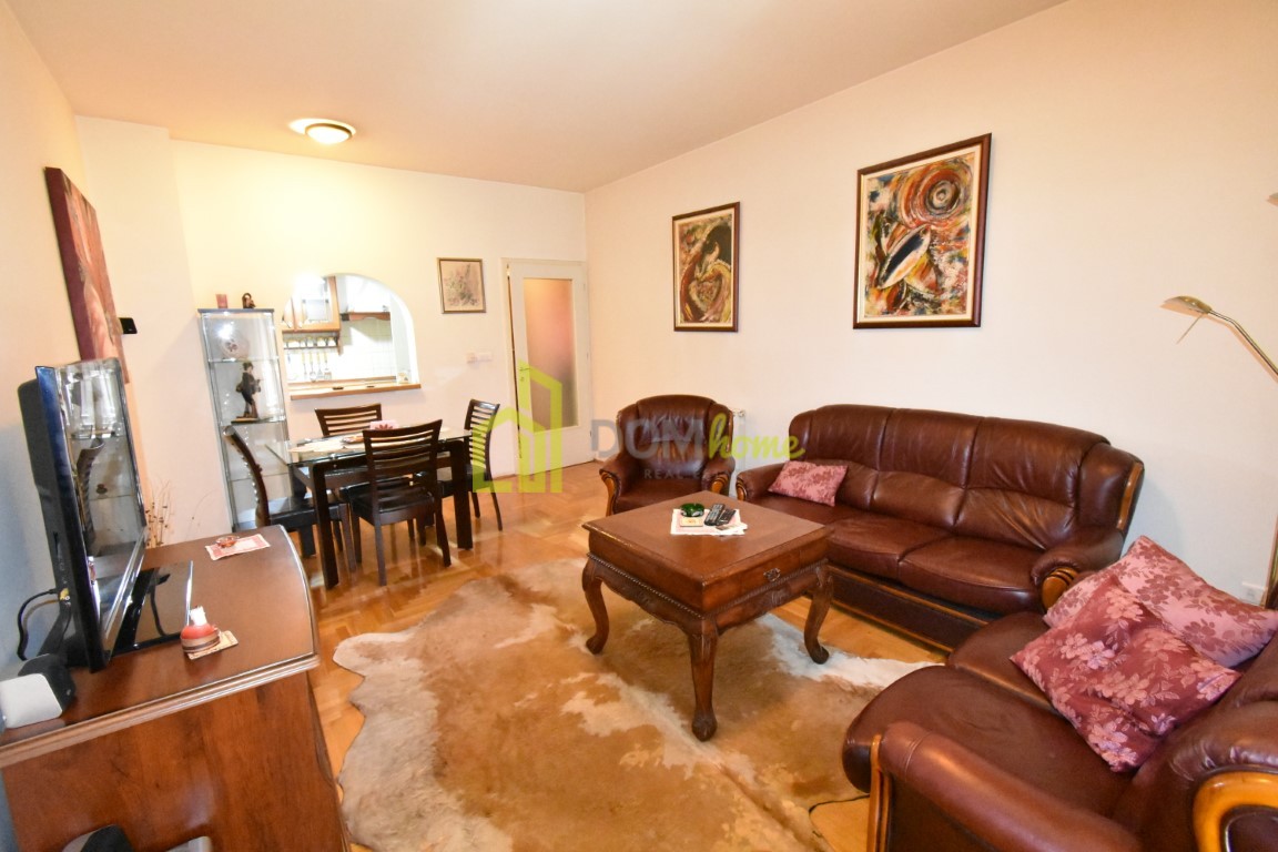 Dvosoban stan 71m2, Preko Morače